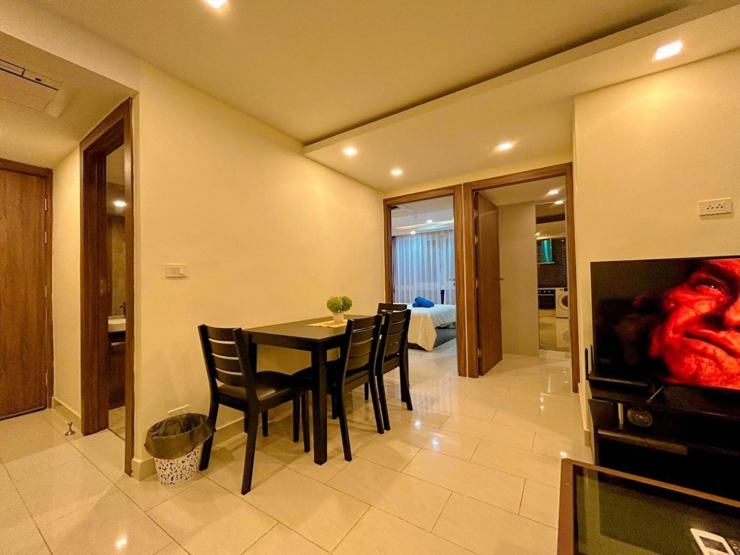 Grand Avenue Residence Condominium Pattaya Exterior photo