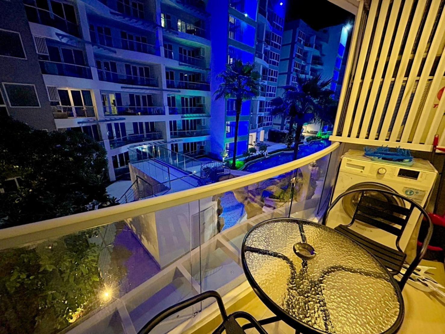 Grand Avenue Residence Condominium Pattaya Exterior photo