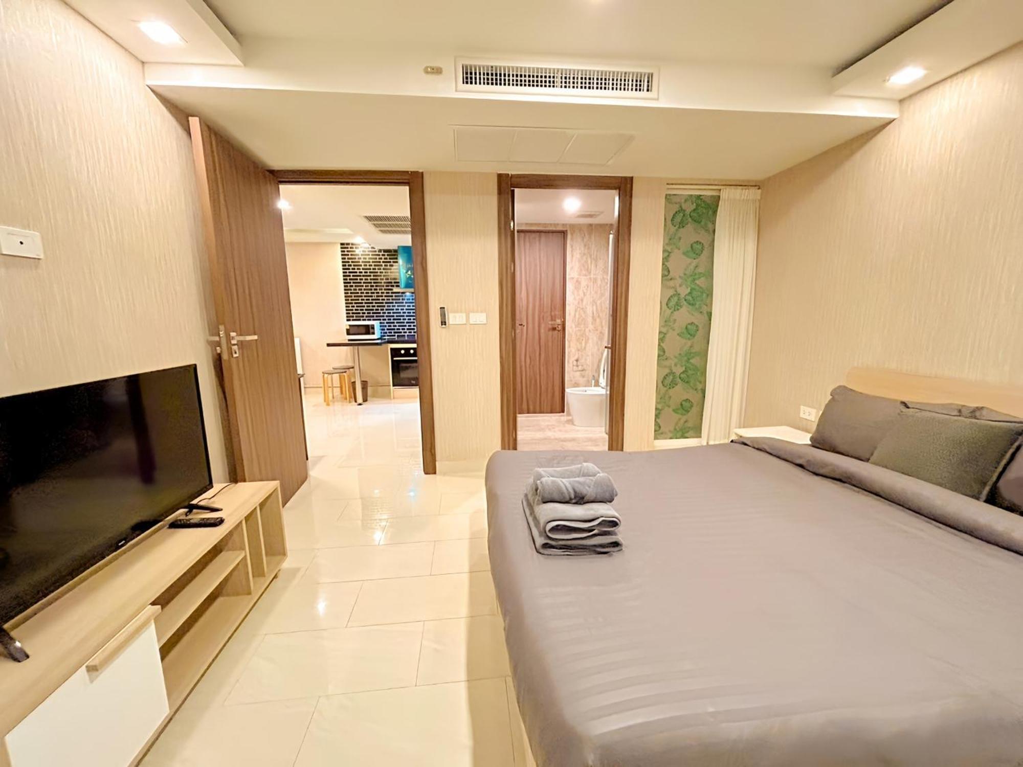 Grand Avenue Residence Condominium Pattaya Exterior photo
